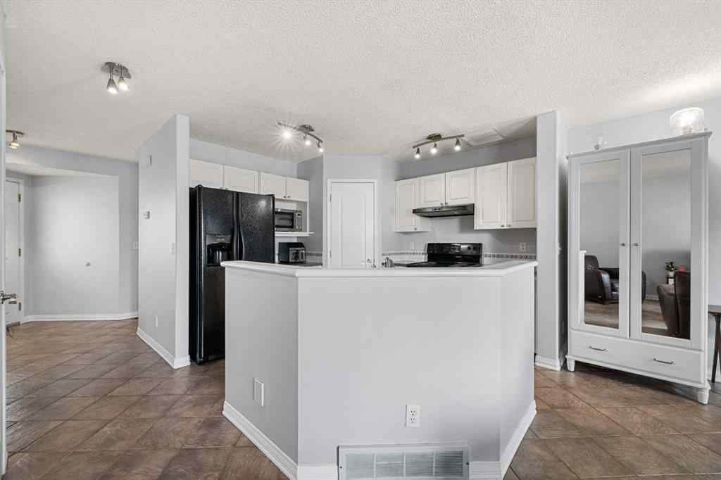 MLS® A2260170 - 47 San Diego Place NE in Monterey Park Calgary, Residential