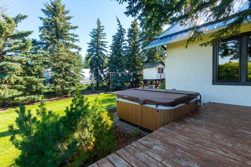 MLS® A2260171 - Unit #10 & 20 30061 Range Road 23   in NONE Rural Mountain View County, Residential