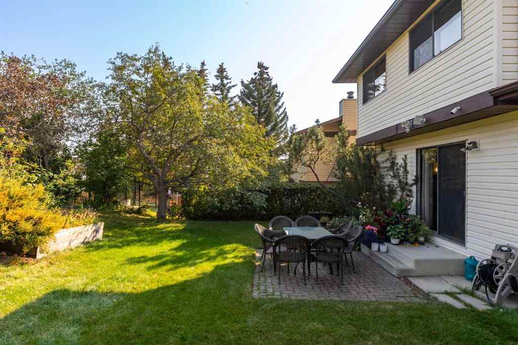 MLS® A2260172 - 20 Edgehill Rise NW in Edgemont Calgary, Residential