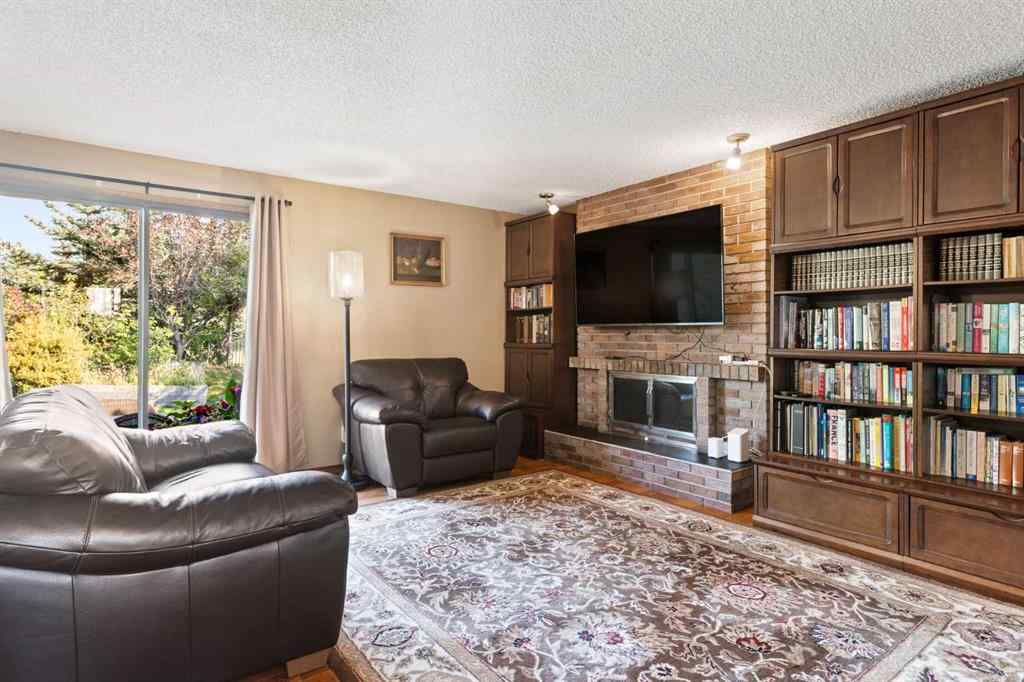 MLS® A2260172 - 20 Edgehill Rise NW in Edgemont Calgary, Residential