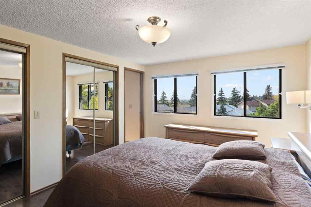 MLS® A2260172 - 20 Edgehill Rise NW in Edgemont Calgary, Residential