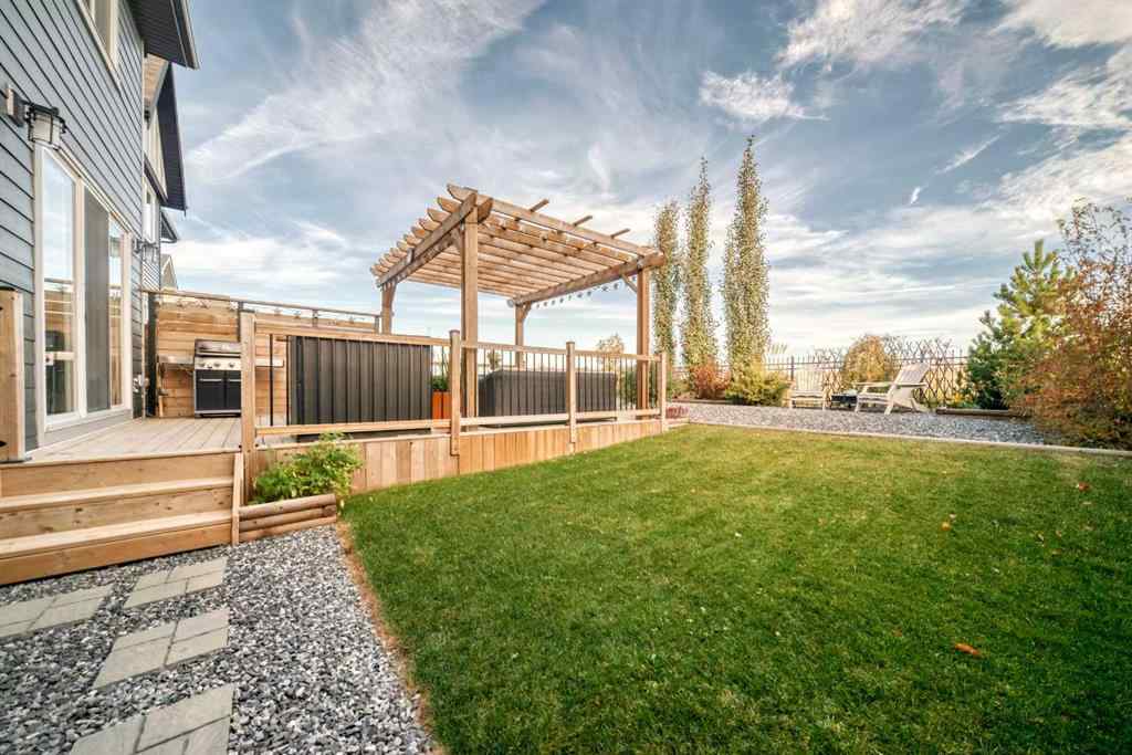 MLS® A2260174 - 204 Sunrise Common  in Sunset Ridge Cochrane, Residential