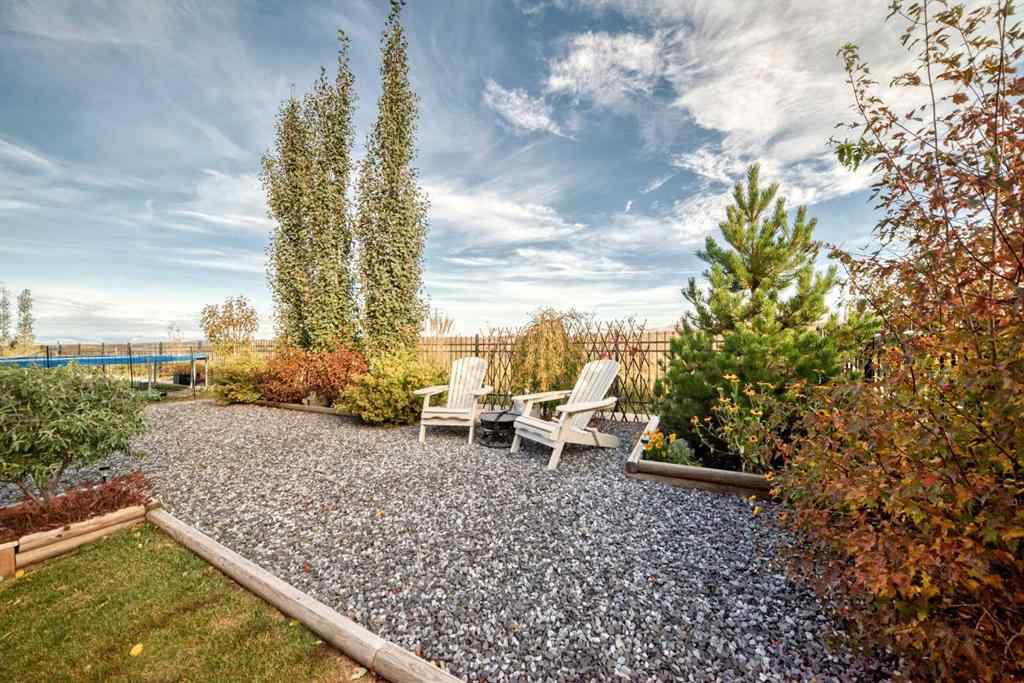 MLS® A2260174 - 204 Sunrise Common  in Sunset Ridge Cochrane, Residential