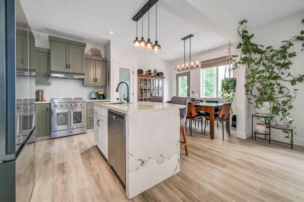 MLS® A2260175 - 18 Cimarron Grove Bay  in Cimarron Okotoks, Residential