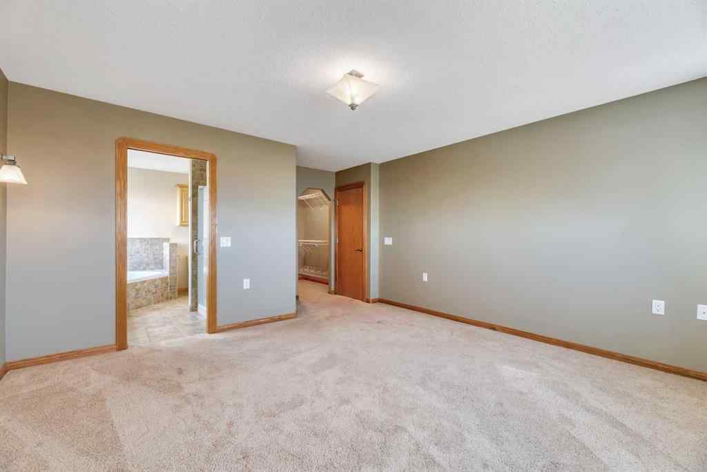 MLS® A2260183 - 20 Hillcrest Boulevard  in Hillview Estates Strathmore, Residential