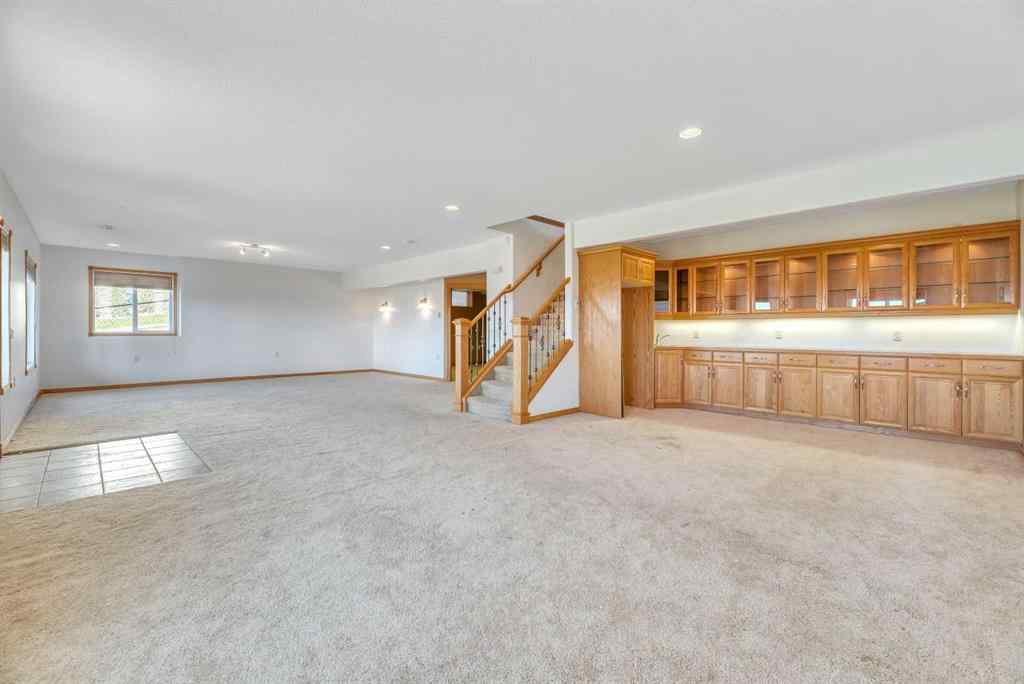 MLS® A2260183 - 20 Hillcrest Boulevard  in Hillview Estates Strathmore, Residential