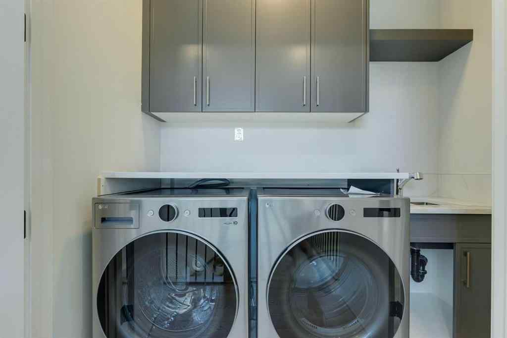 MLS® A2260186 - 2015 23 Avenue NW in Banff Trail Calgary, Residential