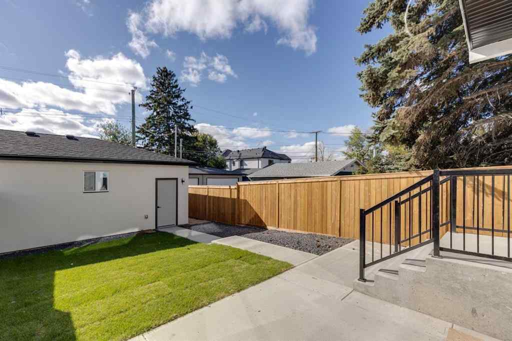 MLS® A2260186 - 2015 23 Avenue NW in Banff Trail Calgary, Residential