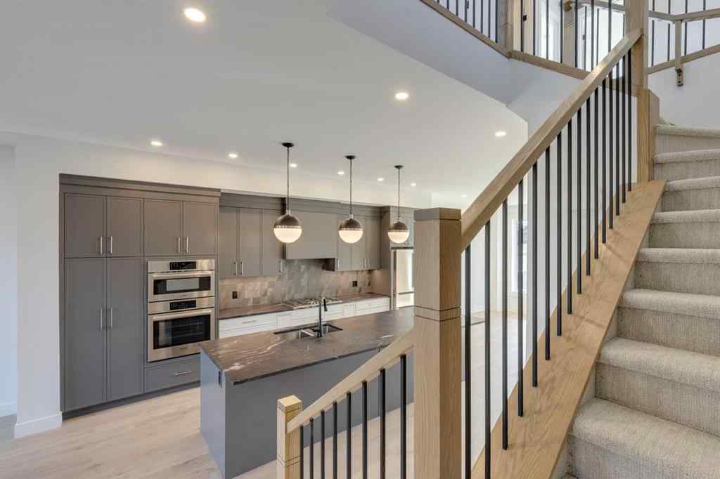 MLS® A2260186 - 2015 23 Avenue NW in Banff Trail Calgary, Residential