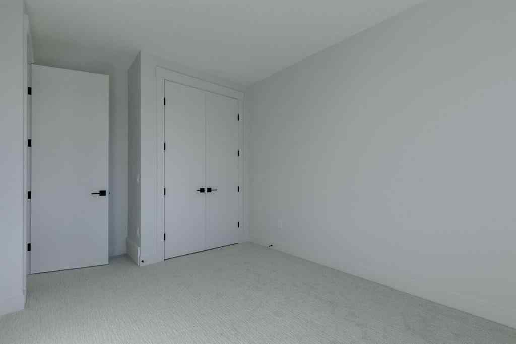 MLS® A2260186 - 2015 23 Avenue NW in Banff Trail Calgary, Residential