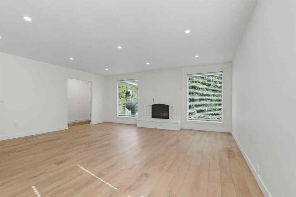 MLS® A2260191 - 972 Bracewood Rise SW in Braeside Calgary, Residential