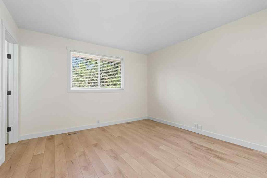 MLS® A2260191 - 972 Bracewood Rise SW in Braeside Calgary, Residential