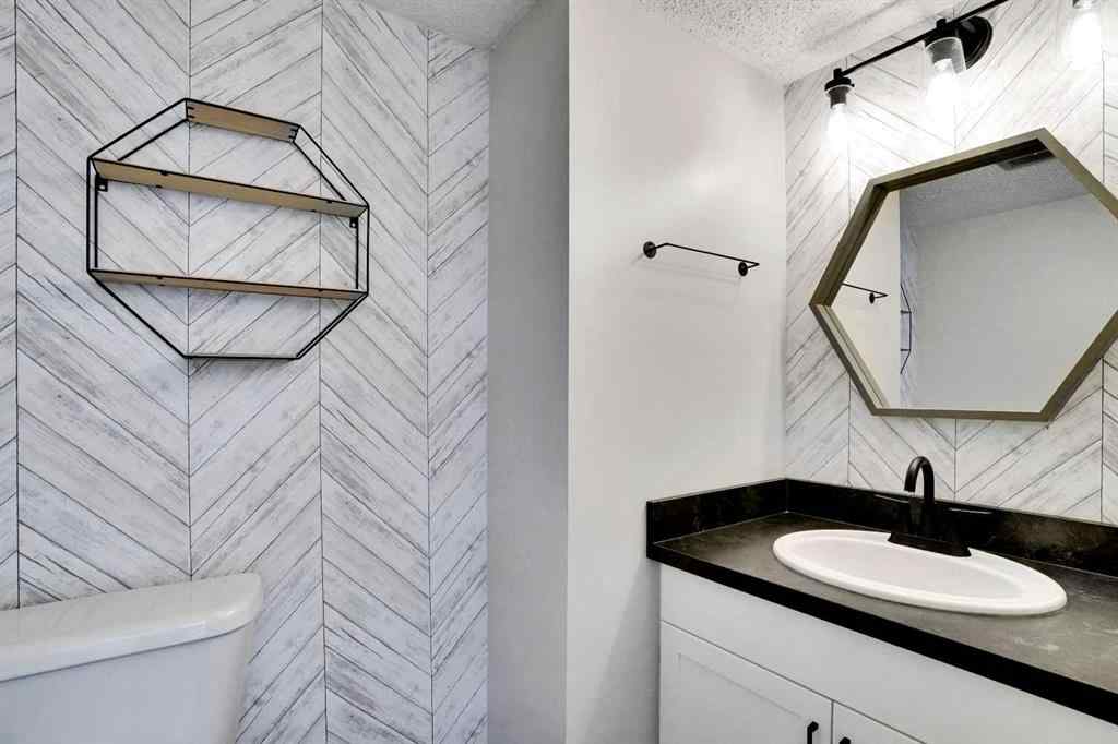 MLS® A2260194 - Unit #104 6103 Madigan Drive NE in Marlborough Park Calgary, Residential