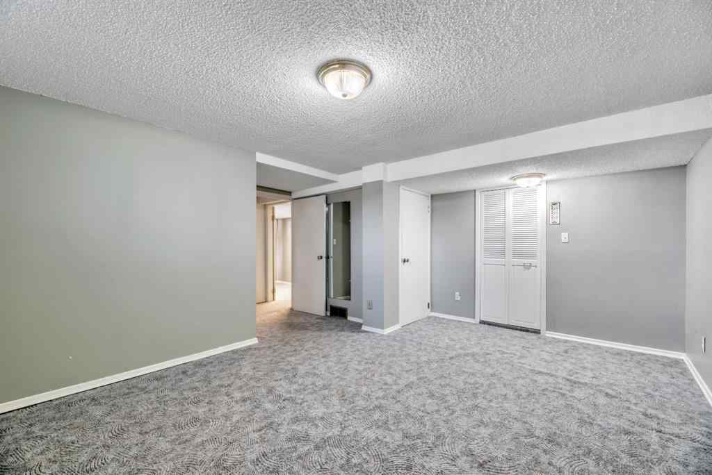 MLS® A2260198 - 23 Brazeau Crescent SW in Braeside Calgary, Residential