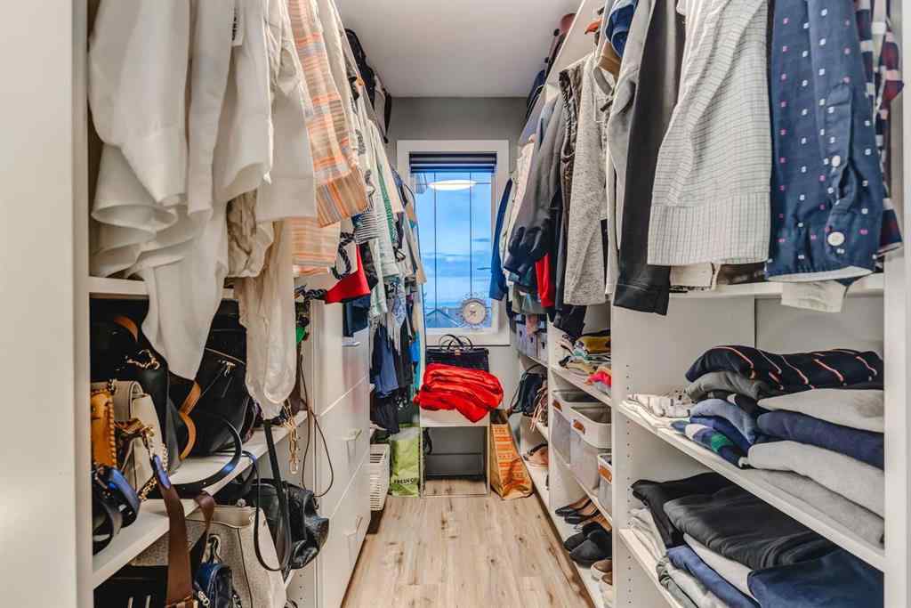 MLS® A2260206 - 630 Rocky Ridge View NW in Rocky Ridge Calgary, Residential