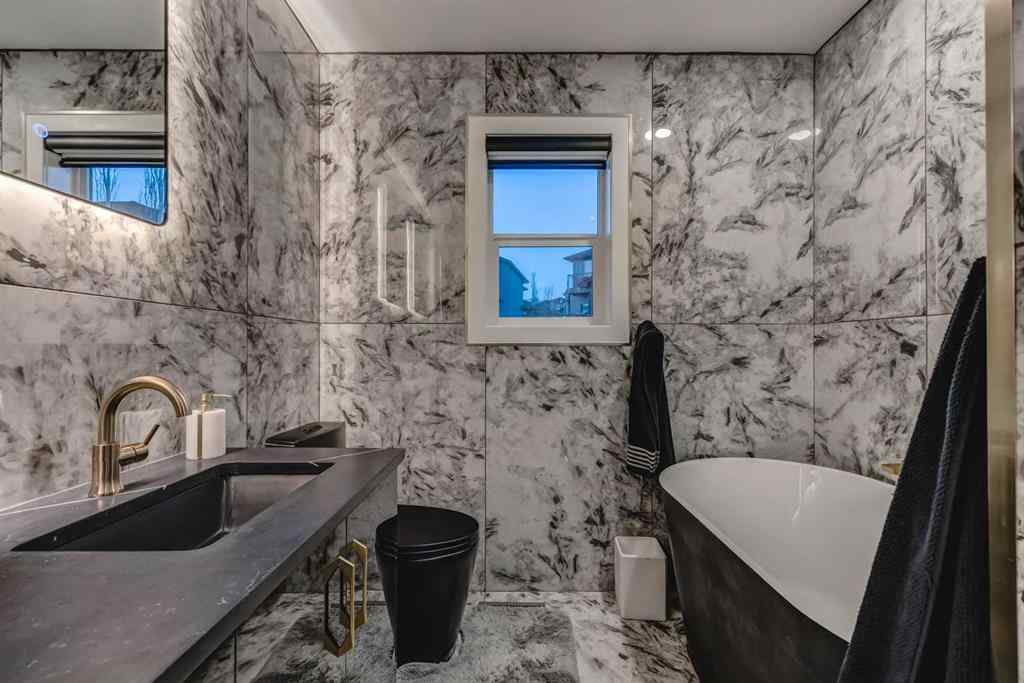 MLS® A2260206 - 630 Rocky Ridge View NW in Rocky Ridge Calgary, Residential