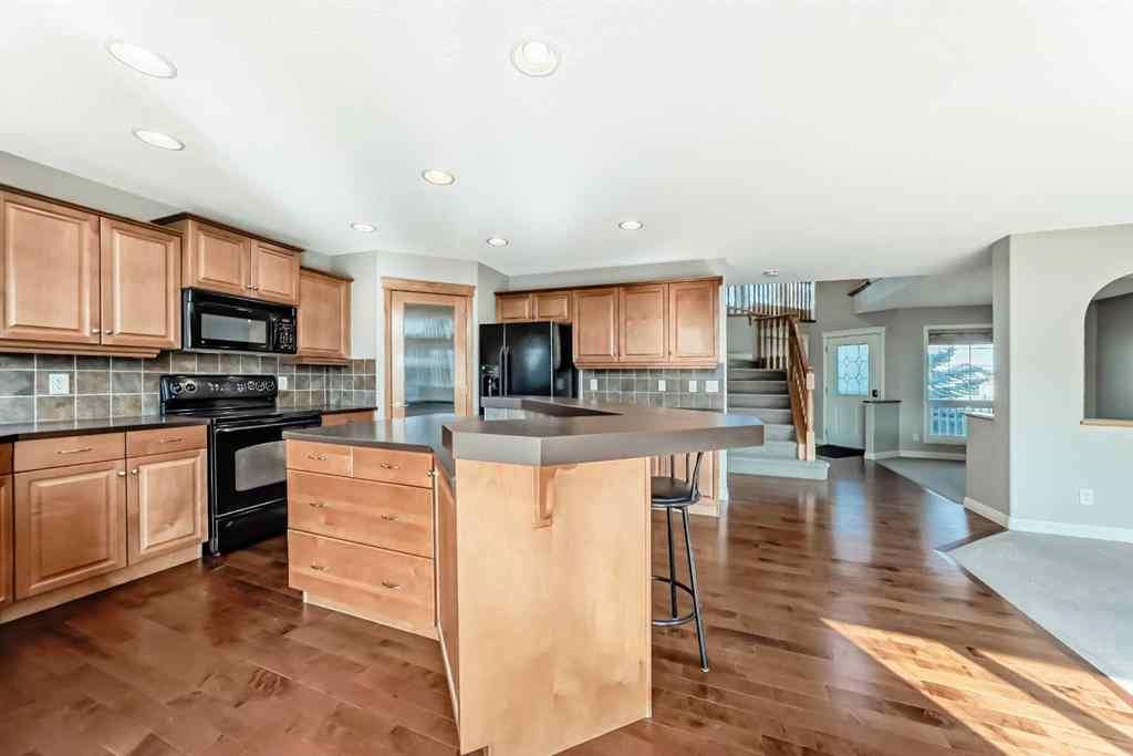 MLS® A2260210 - 130 Panamount View NW in Panorama Hills Calgary, Residential