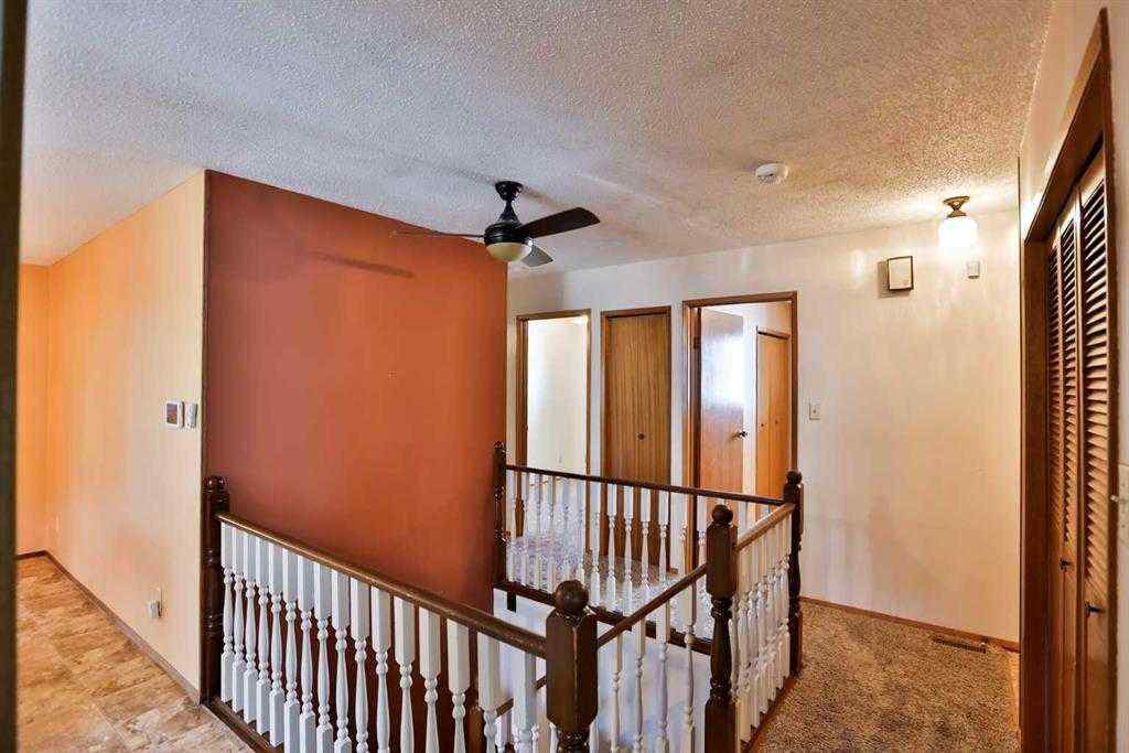 MLS® A2260212 - 418 Dieppe Boulevard S in Glendale Lethbridge, Residential