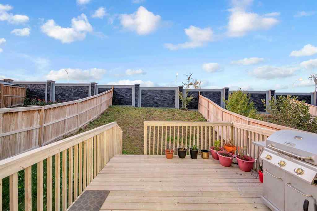 MLS® A2260216 - 84 Nolanhurst Heights NW in Nolan Hill Calgary, Residential