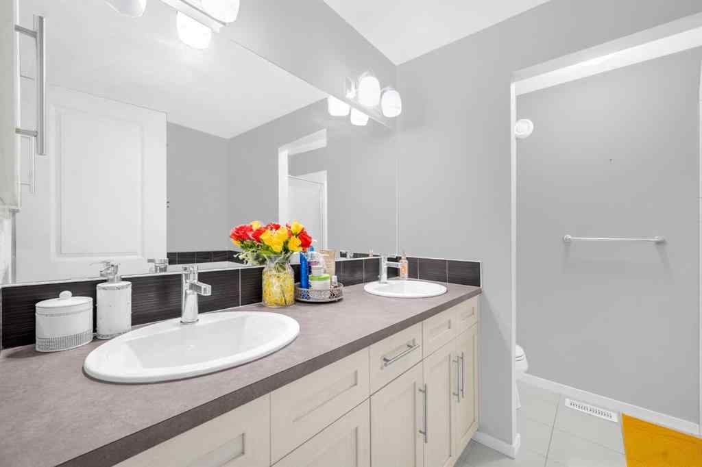 MLS® A2260216 - 84 Nolanhurst Heights NW in Nolan Hill Calgary, Residential