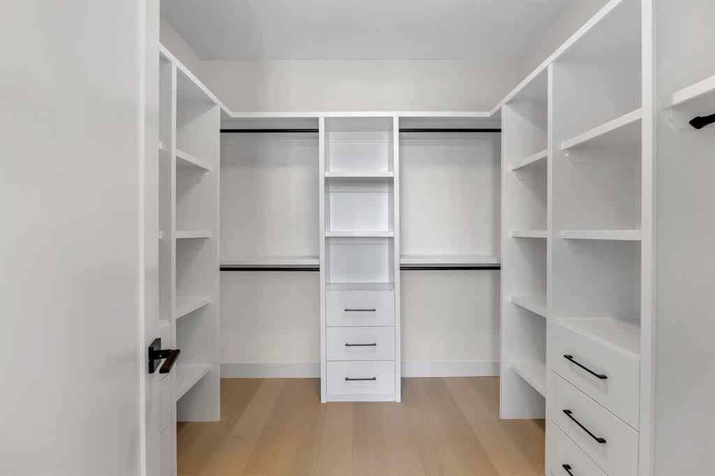 MLS® A2260221 - 415 37 Avenue NW in Highland Park Calgary, Residential