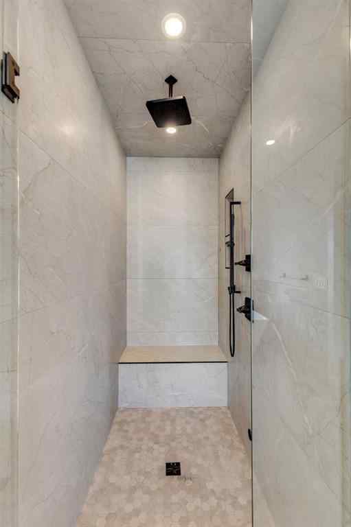 MLS® A2260221 - 415 37 Avenue NW in Highland Park Calgary, Residential