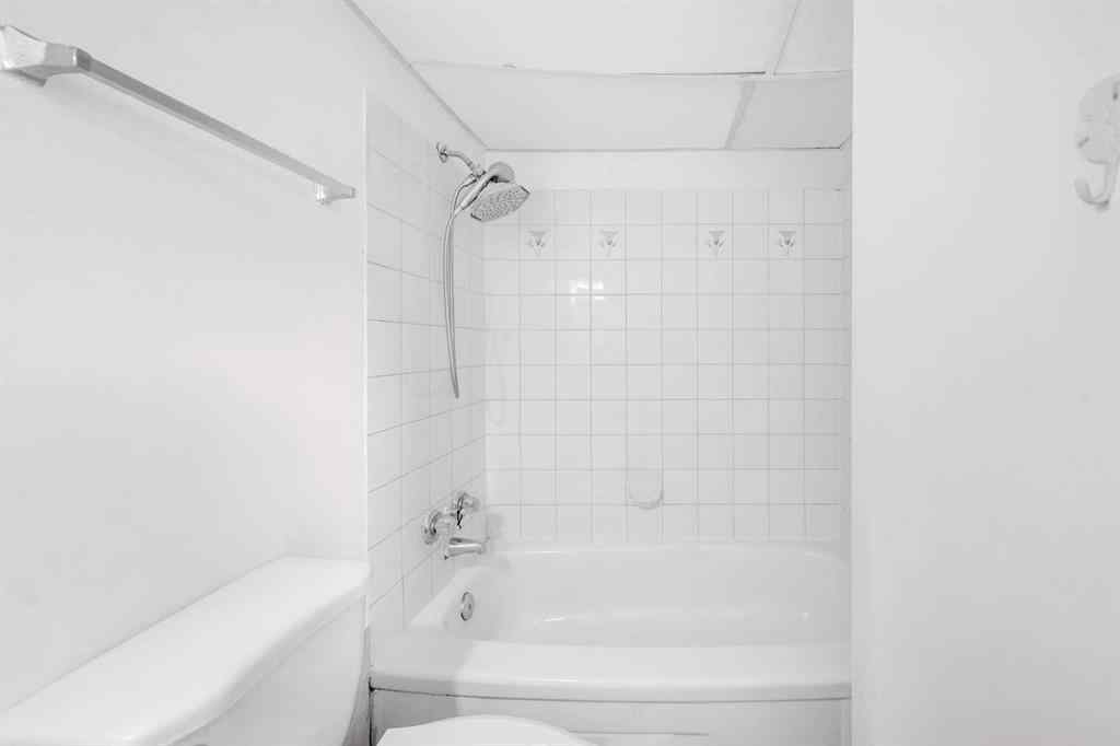 MLS® A2260226 - 325 Woodvale Crescent SW in Woodlands Calgary, Residential