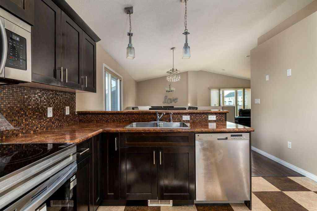 MLS® A2260227 - 4326 32 Street  in Aurora Lloydminster, Residential