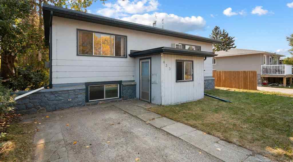 MLS® A2260229 - 433 1 Avenue NE in The Village Airdrie, Residential