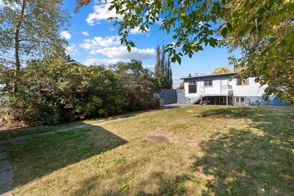 MLS® A2260229 - 433 1 Avenue NE in The Village Airdrie, Residential