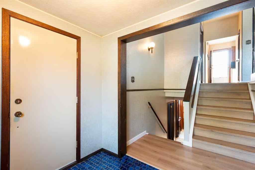 MLS® A2260229 - 433 1 Avenue NE in The Village Airdrie, Residential