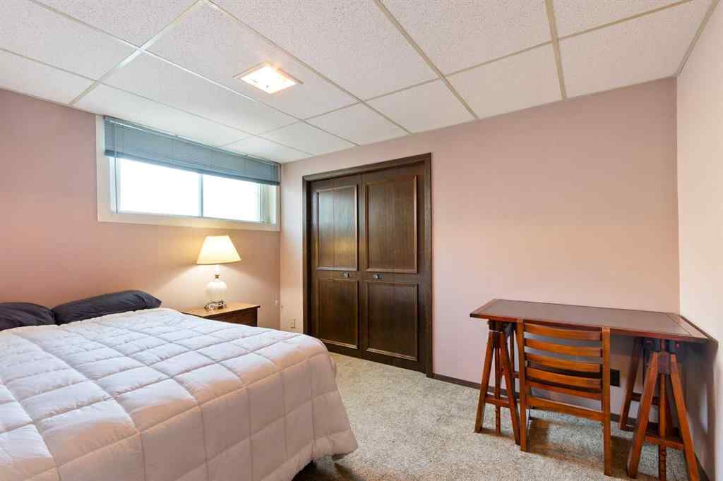 MLS® A2260229 - 433 1 Avenue NE in The Village Airdrie, Residential