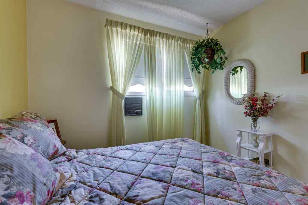 MLS® A2260241 - 40 Anders Close  in Anders Park Red Deer, Residential