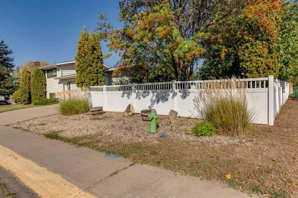 MLS® A2260241 - 40 Anders Close  in Anders Park Red Deer, Residential