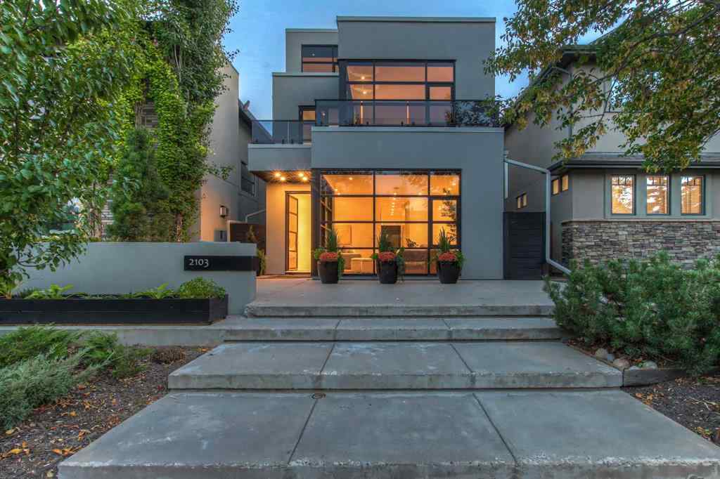 MLS® A2260248 - 2103 6 Avenue NW in West Hillhurst Calgary, Residential