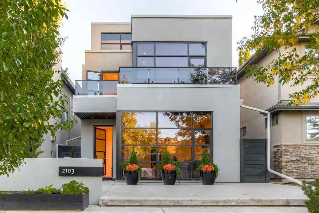 MLS® A2260248 - 2103 6 Avenue NW in West Hillhurst Calgary, Residential