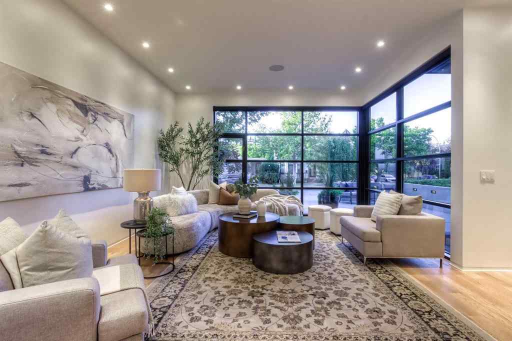 MLS® A2260248 - 2103 6 Avenue NW in West Hillhurst Calgary, Residential