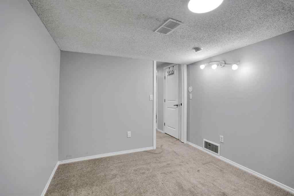 MLS® A2260250 - 20 Tararidge Close NE in Taradale Calgary, Residential