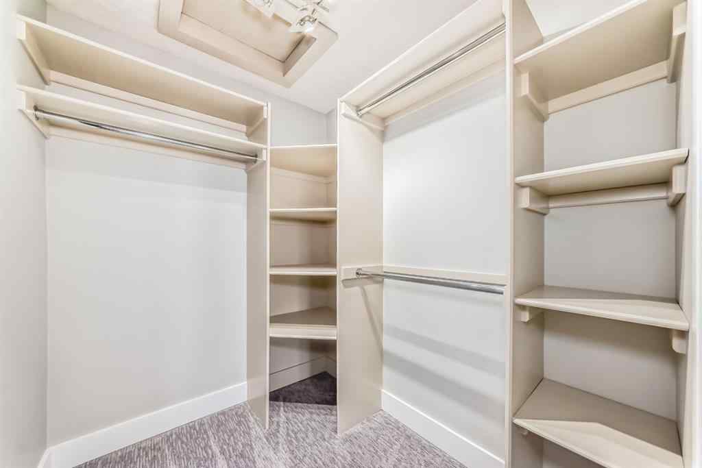 MLS® A2260253 - 2428 31 Avenue SW in Richmond Calgary, Residential