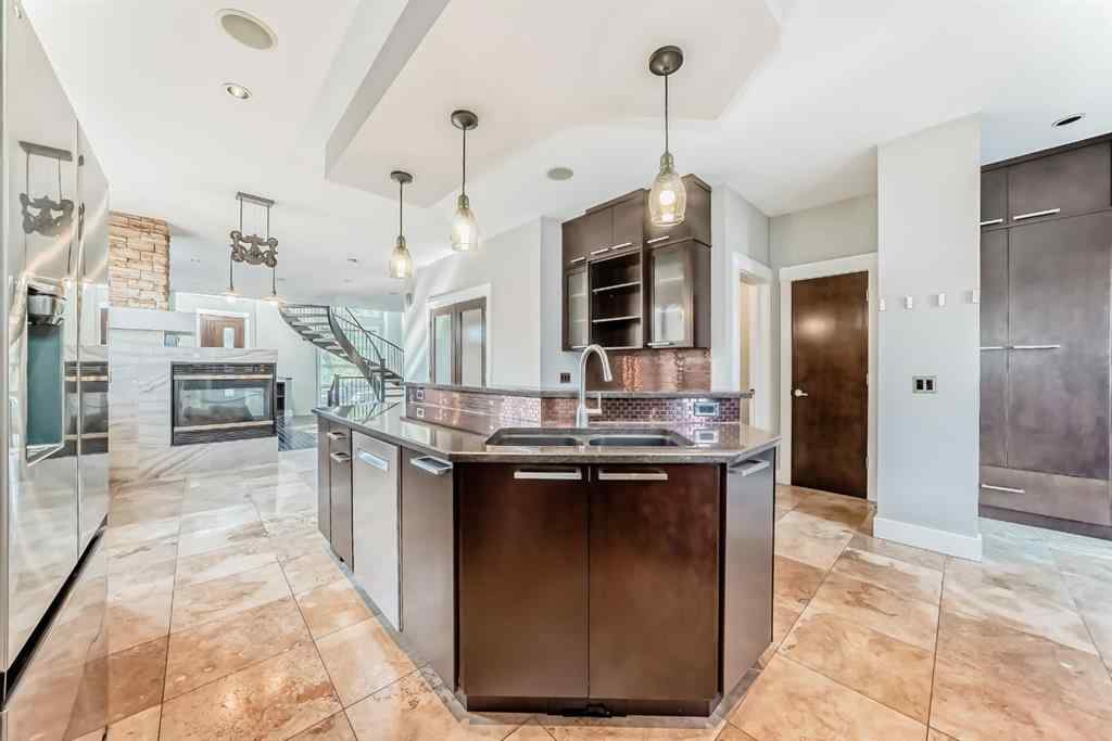 MLS® A2260253 - 2428 31 Avenue SW in Richmond Calgary, Residential