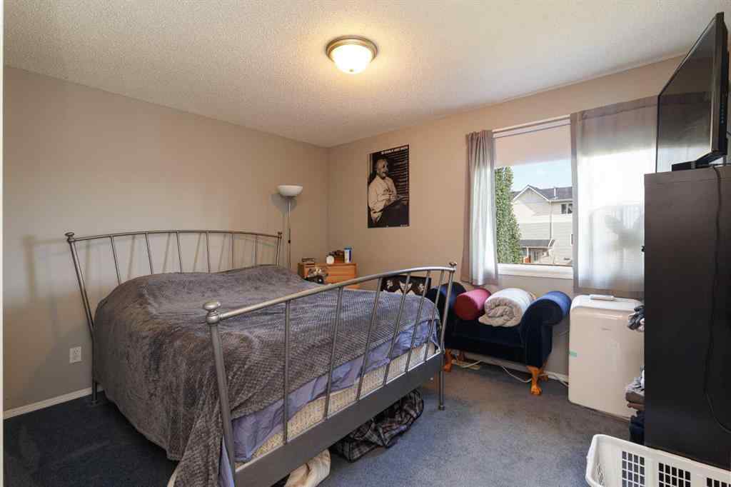 MLS® A2260255 - 248 Prestwick Avenue SE in McKenzie Towne Calgary, Residential