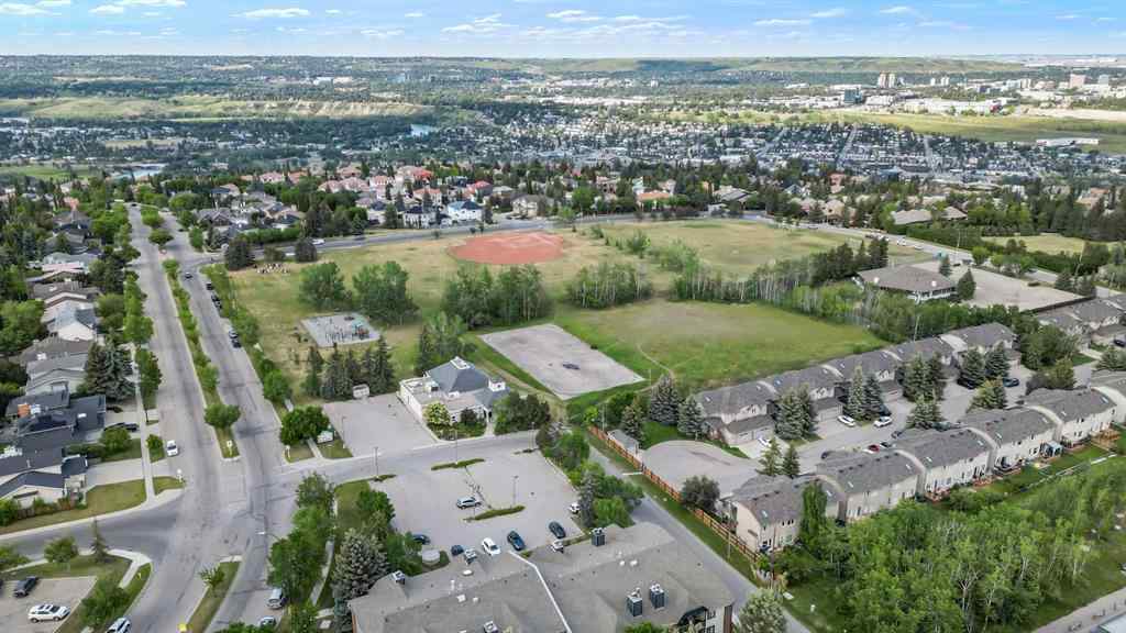 MLS® A2260262 - 72 Coach Side Terrace SW in Coach Hill Calgary, Residential