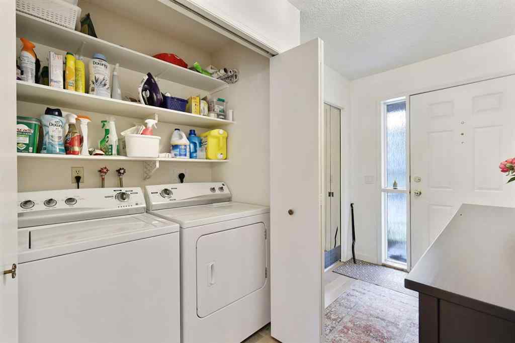 MLS® A2260262 - 72 Coach Side Terrace SW in Coach Hill Calgary, Residential