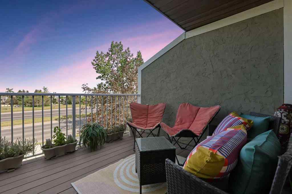 MLS® A2260262 - 72 Coach Side Terrace SW in Coach Hill Calgary, Residential