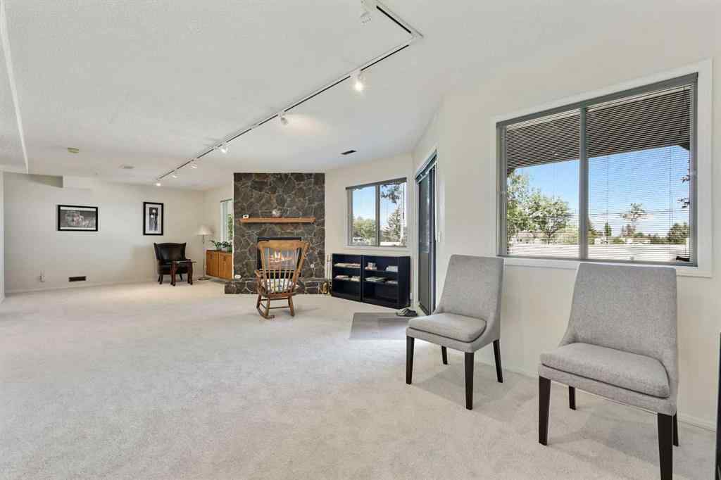 MLS® A2260262 - 72 Coach Side Terrace SW in Coach Hill Calgary, Residential