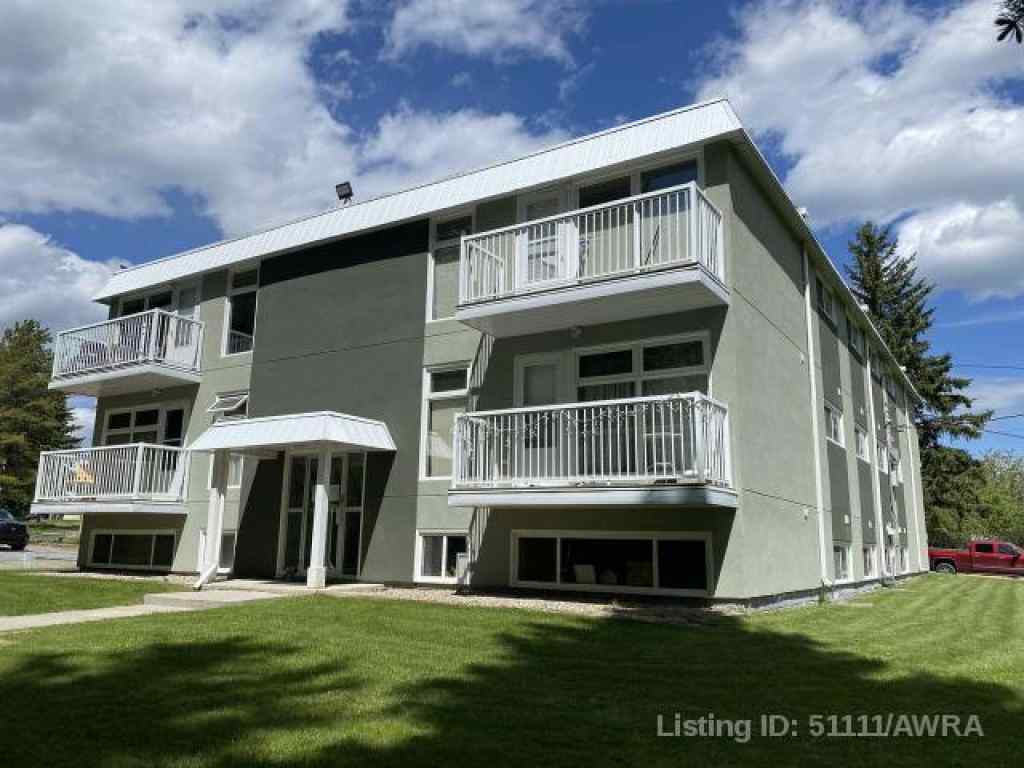 MLS® A2260263 - Unit #8 414 41 Street  in Edson Edson, Residential