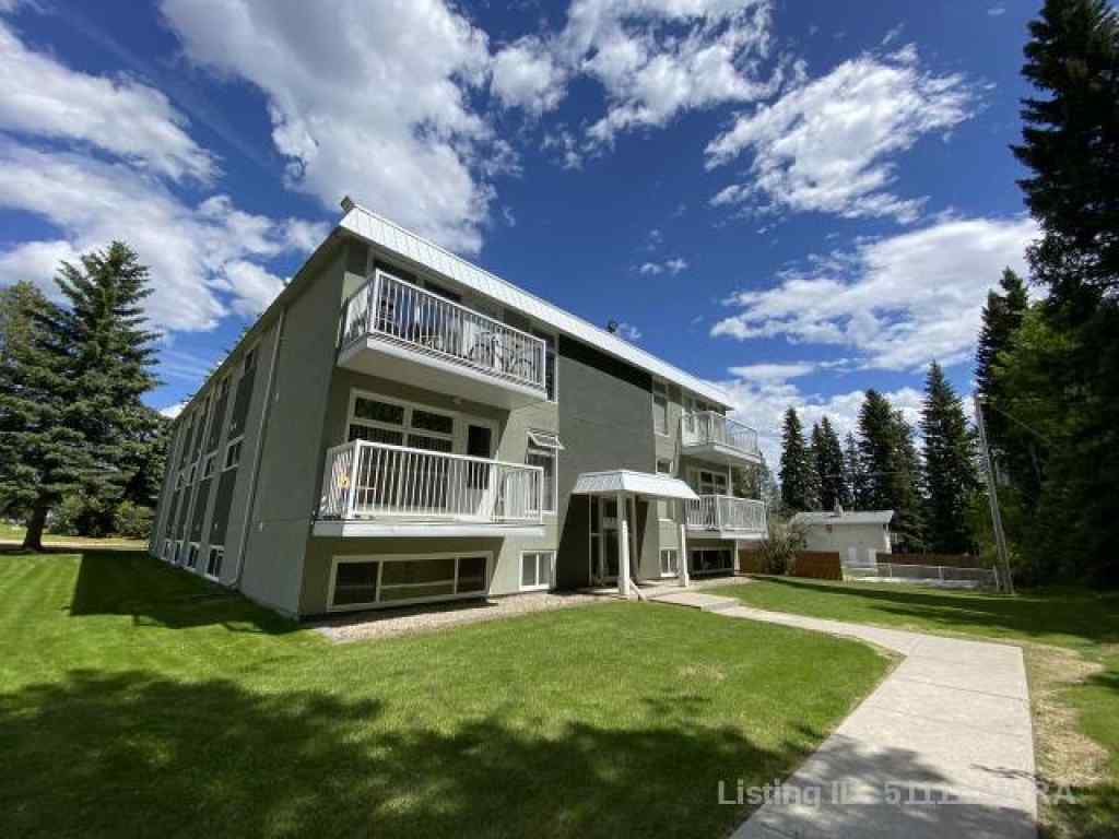MLS® A2260263 - Unit #8 414 41 Street  in Edson Edson, Residential