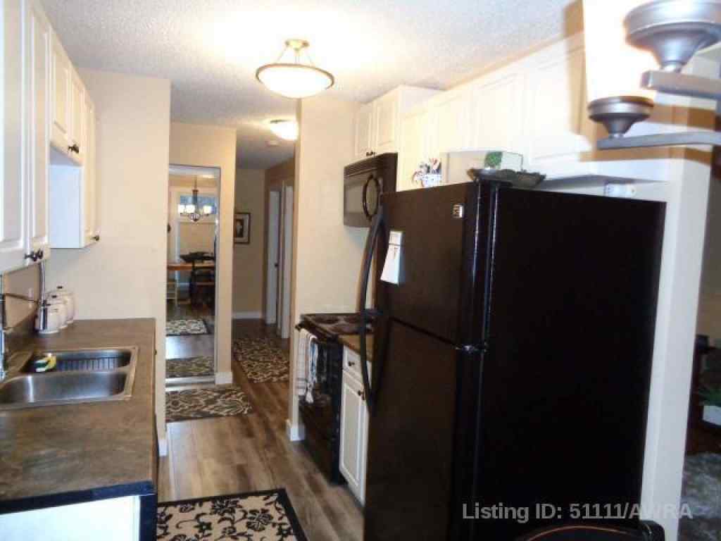 MLS® A2260263 - Unit #8 414 41 Street  in Edson Edson, Residential
