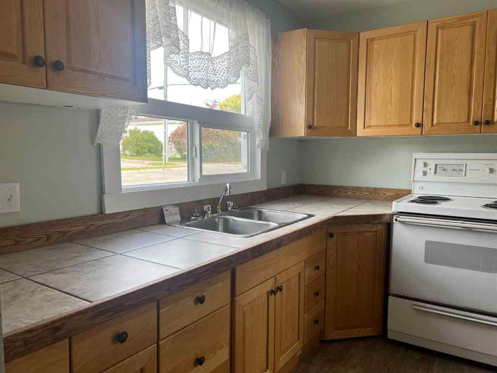 MLS® A2260270 - 823 50 Street  in NONE Edson, Residential