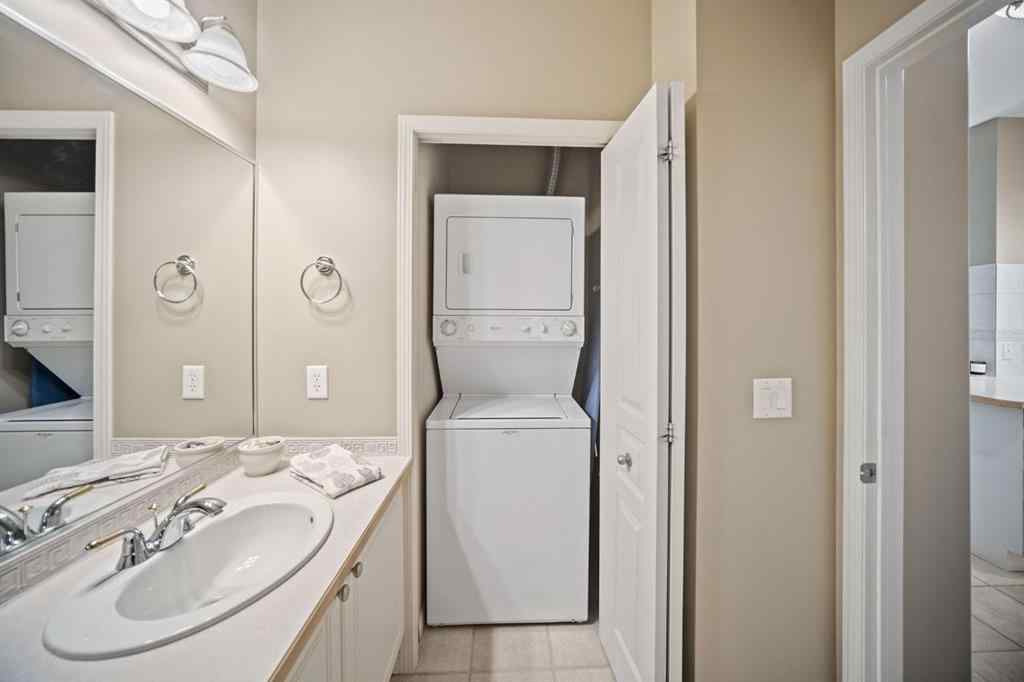 MLS® A2260277 - Unit ## 3213 Lake Fraser Court SE in Lake Bonavista Calgary, Residential